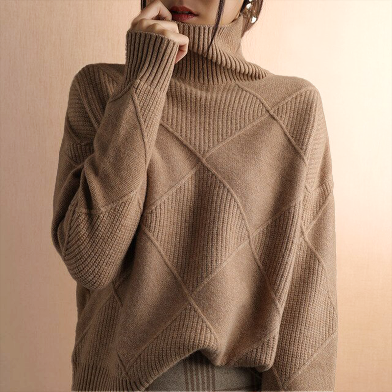 Amélie - Chunky Knit Roll Turtleneck